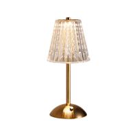Clairis™ Moderne Kristallleuchte – Seitenansicht